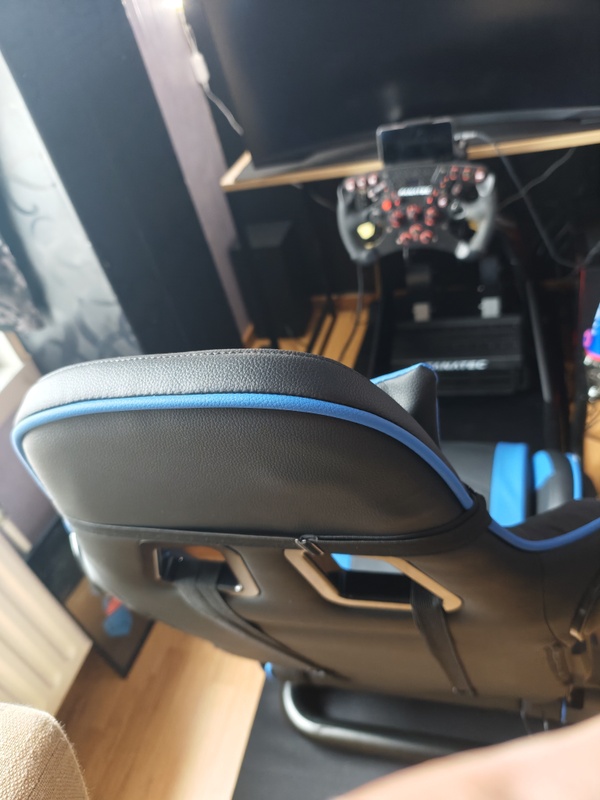 Afbeeldingslocatie: https://tweakers.net/i/ZaPDlhnujHkcIjziCYRfncK4Zoc=/x800/filters:strip_icc():strip_exif()/f/image/z7FZOiVdVqbOTo7TZbMUWljj.jpg?f=fotoalbum_large