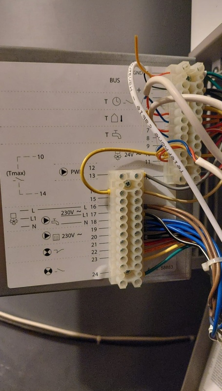 Afbeeldingslocatie: https://tweakers.net/i/Zano3uoKgKP3wtTkEjWO9tRSUuY=/x800/filters:strip_icc():strip_exif()/f/image/ll6jCfCqPsIRTSE7UEey3thH.jpg?f=fotoalbum_large