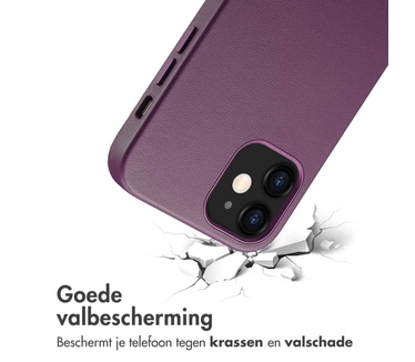 Accezz MagSafe Leather Backcover iPhone 12 (Pro) - Paars