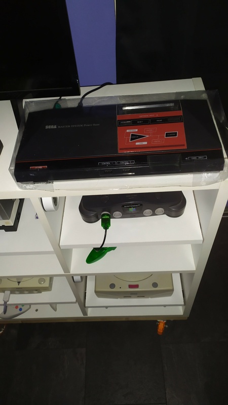 Afbeeldingslocatie: https://tweakers.net/i/Zeom2oGfRVVCTUKlbf1HaWwIL9o=/x800/filters:strip_icc():strip_exif()/f/image/6O8C2oeX6sngnU84AvAi5SZD.jpg?f=fotoalbum_large