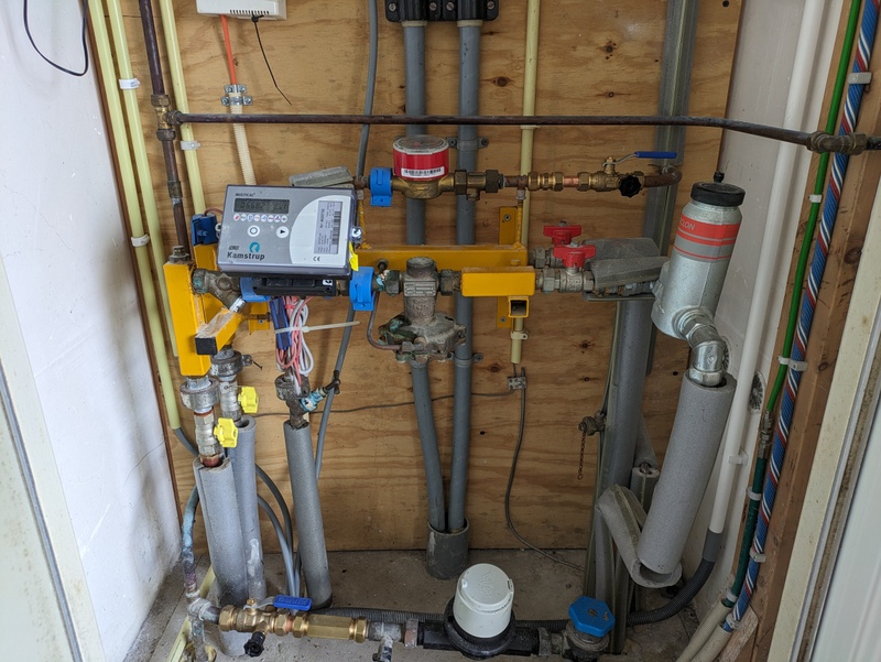 Afbeeldingslocatie: https://tweakers.net/i/ZgG46d6AY_tGqVaI0bXIA8TE9HM=/800x/filters:strip_icc():strip_exif()/f/image/cNBad1e2tEO3dEB9t2SPt9AV.jpg?f=fotoalbum_large