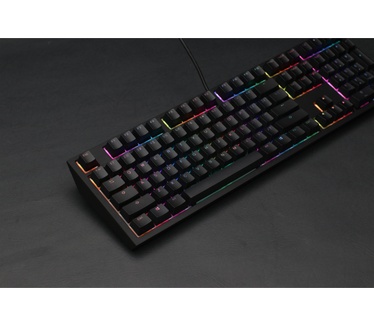 Ducky Shine 7 DKST1808ST RGB MX Red US