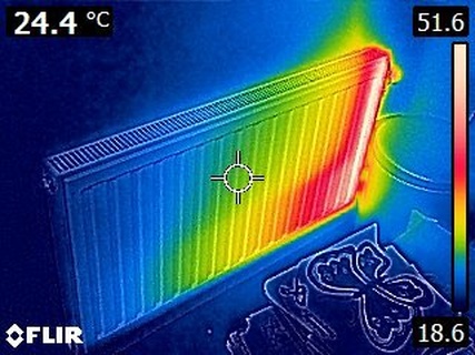 Afbeeldingslocatie: https://tweakers.net/i/Zl4W-20bo9Ovp-1i7RiZVyYv2as=/full-fit-in/4920x3264/filters:max_bytes(3145728):no_upscale():strip_icc():fill(white):strip_exif()/f/image/bZQyqbFYL8sKzNj6STTtiPBT.jpg?f=user_large