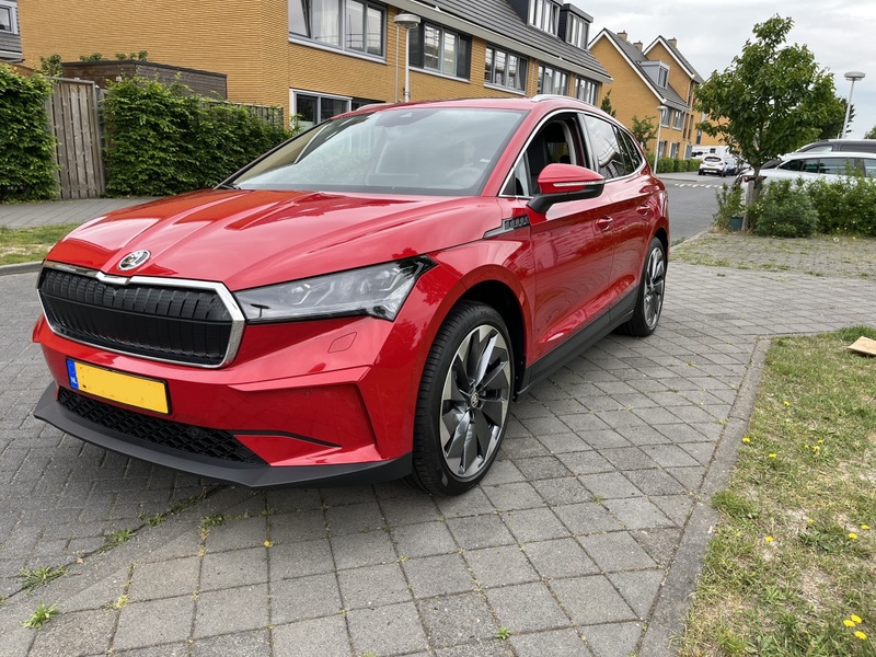 Afbeeldingslocatie: https://tweakers.net/i/ZlP1hitbnia0i7zFNpQmFquUTBQ=/800x/filters:strip_icc():strip_exif()/f/image/dQNY8040KSAtcTSBzuiXXEpC.jpg?f=fotoalbum_large