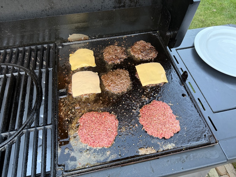 Afbeeldingslocatie: https://tweakers.net/i/ZnYg5udIZDB4IDndr2AFcapr11c=/800x/filters:strip_icc():strip_exif()/f/image/9vLywzdy3DgatxMA2DgC3GnL.jpg?f=fotoalbum_large