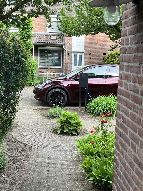 Afbeeldingslocatie: https://tweakers.net/i/Zo6nsWdHuFW26_RzU22RdMLV4Cs=/x800/filters:strip_icc():strip_exif()/f/image/q0gWvzktFJU3kitrWMnI0D1r.jpg?f=fotoalbum_large