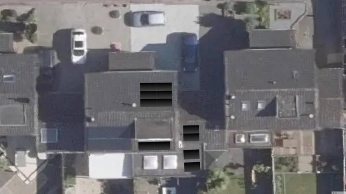 Afbeeldingslocatie: https://tweakers.net/i/ZqFXflFjWlZYpDPkklA1pb78tNI=/full-fit-in/4920x3264/filters:max_bytes(3145728):no_upscale():strip_icc():fill(white):strip_exif()/f/image/264Eft5n3jHmCJvK6vip6rPr.jpg?f=user_large