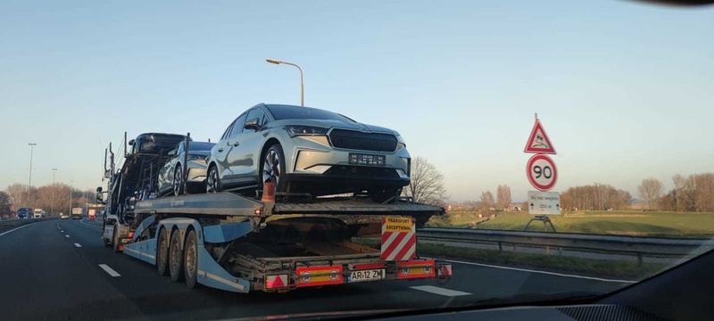 Afbeeldingslocatie: https://tweakers.net/i/Zql0sPmzhDn46Y4Mqw-Hozj53hA=/800x/filters:strip_icc():strip_exif()/f/image/JSPQuncyV6BRjq4DACJrqjfn.jpg?f=fotoalbum_large