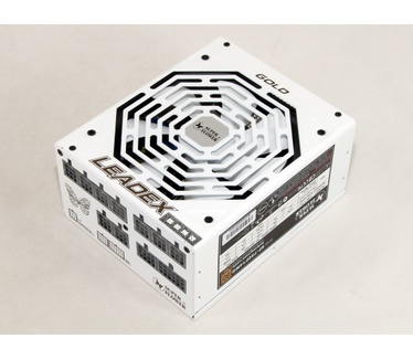 Super Flower Leadex Gold 750W Wit