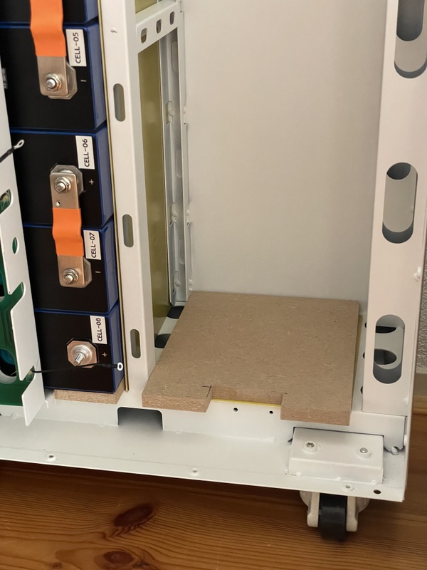 Afbeeldingslocatie: https://tweakers.net/i/Zt272qTIjFE72MMs1iLk6IKq2Jc=/x800/filters:strip_icc():strip_exif()/f/image/7eDULRIN97hGHQ3Xv0IPc4bV.jpg?f=fotoalbum_large