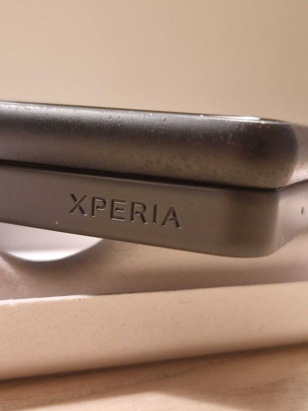 Afbeeldingslocatie: https://tweakers.net/i/Zw3J8XrcfypOJbn7oh3mIvIt_oI=/x800/filters:strip_icc():strip_exif()/f/image/xwP2XyvrKUpdPVGhnZUntQqg.jpg?f=fotoalbum_large