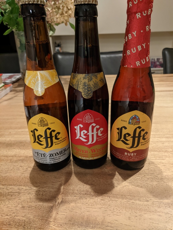 Afbeeldingslocatie: https://tweakers.net/i/ZwDoa9J02Y7wqsmEJLPvnniNd68=/x800/filters:strip_icc():strip_exif()/f/image/GhHE4nE8lSebYaWHLYFl0IsZ.jpg?f=fotoalbum_large