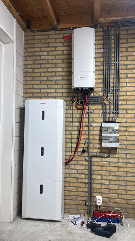 Afbeeldingslocatie: https://tweakers.net/i/ZynMaa4FAKesY4Eki1bzpktcMLQ=/x800/filters:strip_icc():strip_exif()/f/image/zIZ8rSJzDqKZUAi6l3lnqYvH.jpg?f=fotoalbum_large