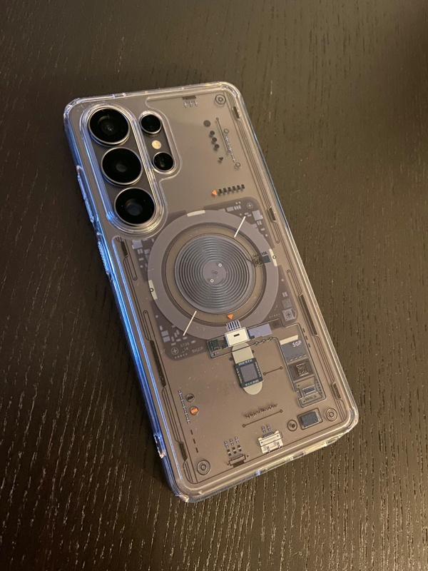 Afbeeldingslocatie: https://tweakers.net/i/Zz4bd04Pmt3KvyGlZUwVCdIS4dM=/x800/filters:strip_icc():strip_exif()/f/image/ef8ImdmVpSL0PxcjWUtSXoZC.jpg?f=fotoalbum_large