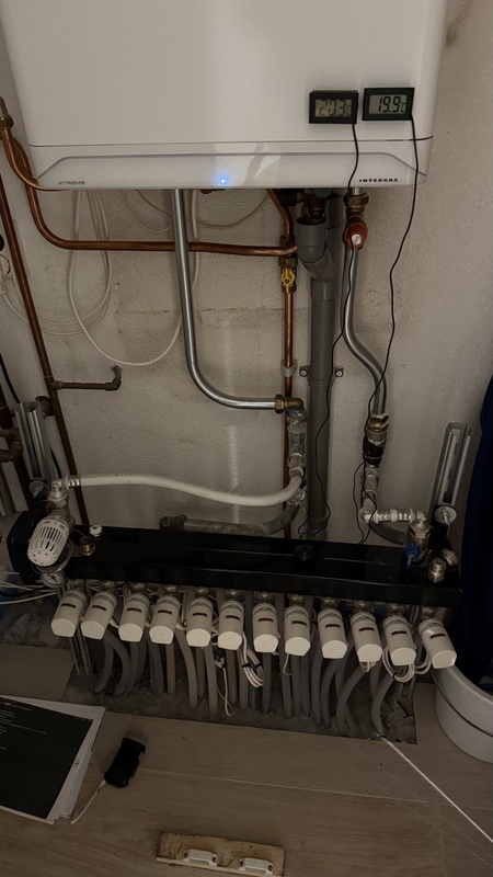 Afbeeldingslocatie: https://tweakers.net/i/_-MRAGJAdK4rFXcWUEfRMGm1_0I=/x800/filters:strip_icc():strip_exif()/f/image/h0vAH36uox4NUXA2P5WNCNv8.jpg?f=fotoalbum_large