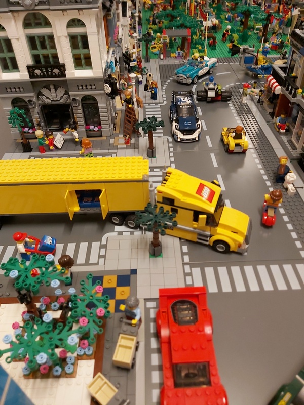 Afbeeldingslocatie: https://tweakers.net/i/_1eiGJb1XKEYY1OWHadoAxO6JB8=/x800/filters:strip_icc():strip_exif()/f/image/VAR6fmWVXrjFRCslbo1eawoG.jpg?f=fotoalbum_large