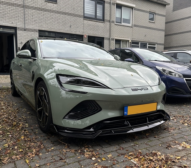 Afbeeldingslocatie: https://tweakers.net/i/_4sZDoS3EMP4fO2NtMqqAR7PJOQ=/800x/filters:strip_icc():strip_exif()/f/image/TQ2S9yX0Nun9fSl9eOiVLRe2.jpg?f=fotoalbum_large