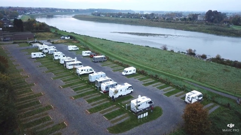 Afbeeldingslocatie: https://tweakers.net/i/_5EfoM_-Z93UWV2jr9oQJleu8L0=/800x/filters:strip_icc():strip_exif()/f/image/jmuZDyqokXu5tbbkriCEjtJN.jpg?f=fotoalbum_large