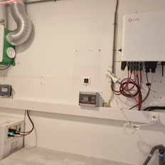 Afbeeldingslocatie: https://tweakers.net/i/_618IvCJ1PjpfbOQfANrzUTocW8=/232x232/filters:strip_icc():strip_exif()/f/image/w0y7XFtkqbU2OPqKPcPZ6E6b.jpg?f=fotoalbum_tile