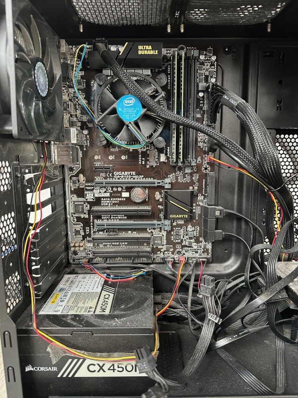 Afbeeldingslocatie: https://tweakers.net/i/_6I__r8peyZP6UVX5YEyaxjJLf4=/x800/filters:strip_icc():strip_exif()/f/image/kF7QLZrf1uhHkloHVcSKrv64.jpg?f=fotoalbum_large