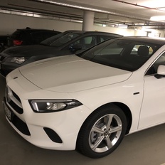 Afbeeldingslocatie: https://tweakers.net/i/_9S5OPH9OGmtUY5Ggim1zOqBzPI=/232x232/filters:strip_icc():strip_exif()/f/image/W0nBg6Z1mYRwTTkTEYOo0UYq.jpg?f=fotoalbum_tile