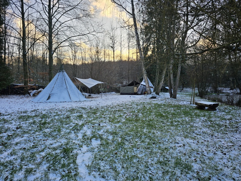 Afbeeldingslocatie: https://tweakers.net/i/_BH337kU-u0YlfO9z60_X1yTKy8=/800x/filters:strip_icc():strip_exif()/f/image/9TcwV7uwMJXJl7RbYvHMFoVq.jpg?f=fotoalbum_large