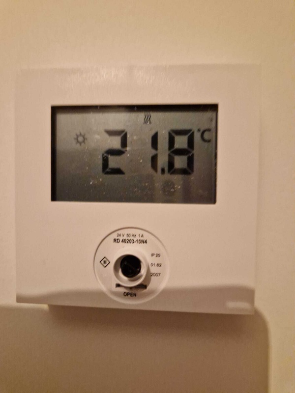 Afbeeldingslocatie: https://tweakers.net/i/_DZmjlWbjrRb7NMzNmBsHO6TJzw=/x800/filters:strip_icc():strip_exif()/f/image/xu9PfipCQ9ZGXZ3JT8gm3XFT.jpg?f=fotoalbum_large