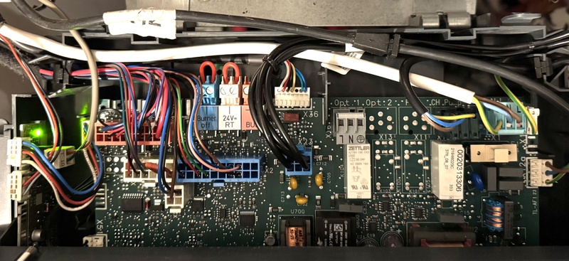 Afbeeldingslocatie: https://tweakers.net/i/_Hv0NGXV8BZOQD8iPWt5DTRS3P0=/800x/filters:strip_icc():strip_exif()/f/image/e5mLc3uXvt6tUP6apt1u0qLm.jpg?f=fotoalbum_large