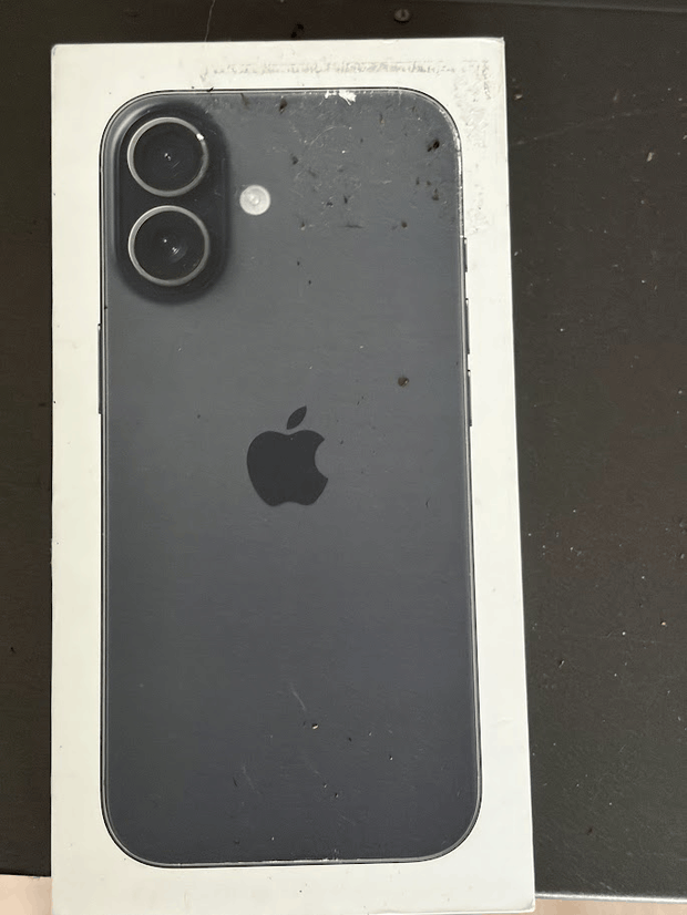 Afbeeldingslocatie: https://tweakers.net/i/_IRdsNrhJ9Djy90XGMuqo7Q5g2Q=/620x/filters:strip_exif()/m/916291/1VSDr5Qyi6KuIhp3vbWFOZK1AkoBivffWSprbKrzcBu4e2AxFj.png?f=620xauto