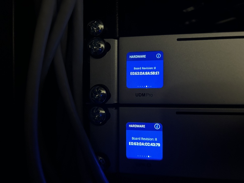 Afbeeldingslocatie: https://tweakers.net/i/_IVL3RsZ4iNssSxOvjOADPKcbYk=/800x/filters:strip_icc():strip_exif()/f/image/9SkvP4tTXaDesyZl8x04QLmN.jpg?f=fotoalbum_large