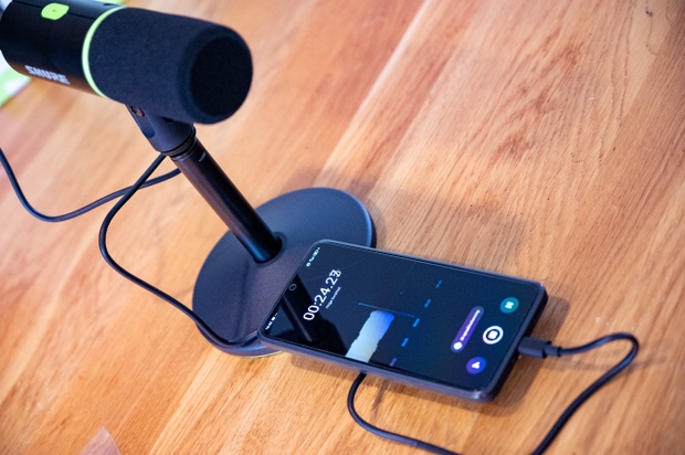 Afbeeldingslocatie: https://tweakers.net/i/_MrTfRxibLqz3n6OKvf43968K2E=/620x/filters:strip_icc():strip_exif()/m/674583/1VeAMTHEZhIuH1H9sJp2N98DbJu2jE2qn40nRNSpu3NIycCrCz.jpeg?f=620xauto