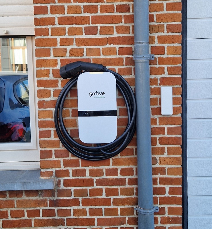 Afbeeldingslocatie: https://tweakers.net/i/_NjduSSWUU2BDlSLe8WPJC40VK0=/x800/filters:strip_icc():strip_exif()/f/image/oXNUU7SvxhwG9G5UqzrAPd3M.jpg?f=fotoalbum_large