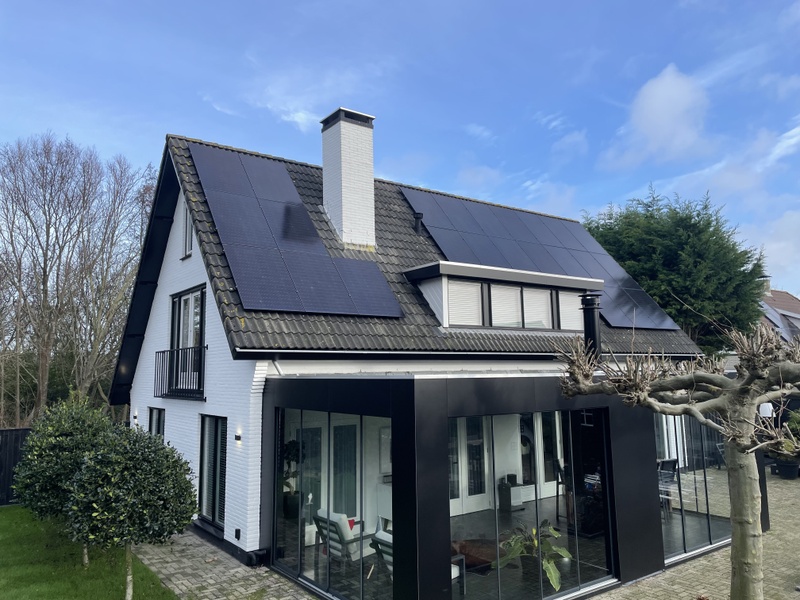 Afbeeldingslocatie: https://tweakers.net/i/_PvAzMvCc4xEJu30NK_HpgoPzpw=/800x/filters:strip_icc():strip_exif()/f/image/pYxWfVIjHO1f0PvMiAG3rrQF.jpg?f=fotoalbum_large