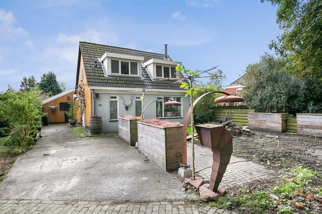 Afbeeldingslocatie: https://tweakers.net/i/_WpR6RZRmeeItECpLuFG7dnKI80=/full-fit-in/4920x3264/filters:max_bytes(3145728):no_upscale():strip_icc():fill(white):strip_exif()/f/image/aqZyk7vtGcRwKPVObg2J1Td4.jpg?f=user_large