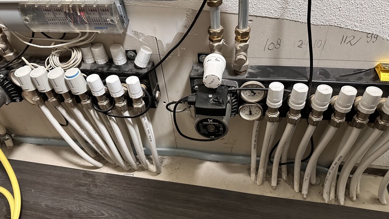 Afbeeldingslocatie: https://tweakers.net/i/_XBkkonb3CB8oM6J-3BRn7A6zMk=/800x/filters:strip_icc():strip_exif()/f/image/oYewMGNVVct1R5VNJYyaQ1Ma.jpg?f=fotoalbum_large