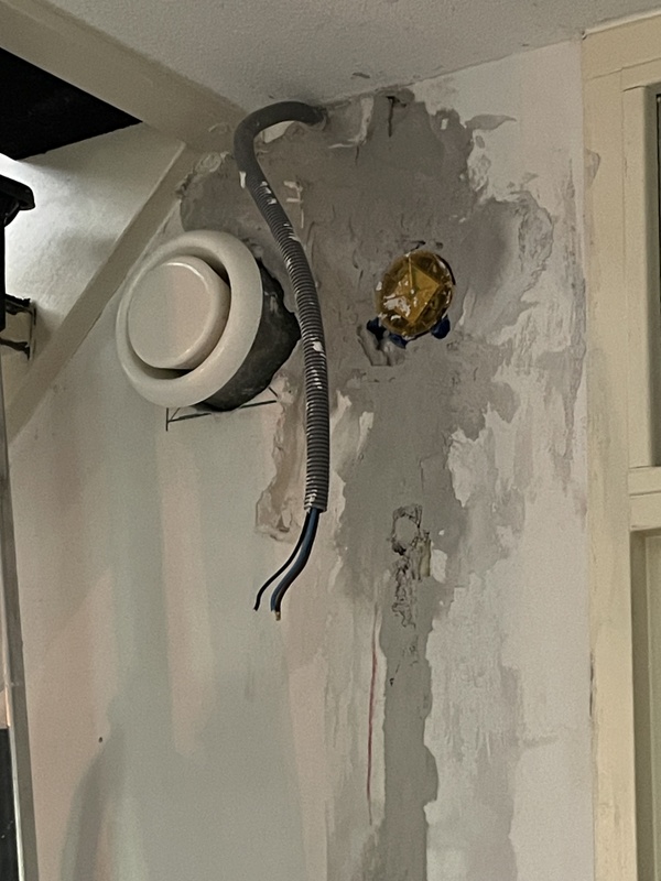 Afbeeldingslocatie: https://tweakers.net/i/_Y0Je-D43gvOJ80gEEWXqP9B2Rc=/x800/filters:strip_icc():strip_exif()/f/image/iABjmnQfh3wMPra6xI3cAIOT.jpg?f=fotoalbum_large