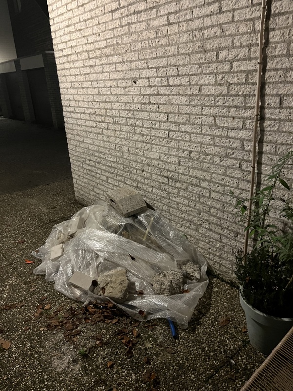 Afbeeldingslocatie: https://tweakers.net/i/_YjajcP5vatcetV3PQSpxFyEBAQ=/x800/filters:strip_icc():strip_exif()/f/image/0lgkanxjpDDF2tA8MpQM6Ygp.jpg?f=fotoalbum_large