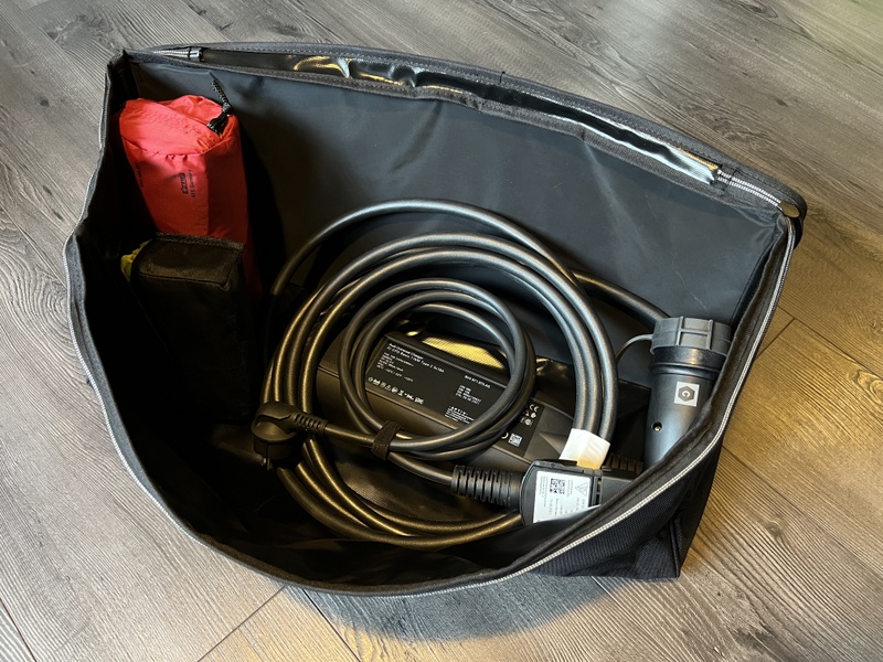 Afbeeldingslocatie: https://tweakers.net/i/_YxBtHpuEJdvT7FXmAySNYpRaAU=/800x/filters:strip_icc():strip_exif()/f/image/MOg2bBiVldsds4ATo1ptQIaT.jpg?f=fotoalbum_large