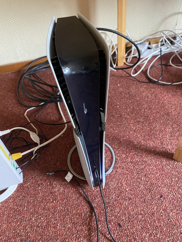 Afbeeldingslocatie: https://tweakers.net/i/_Z6iPTm3J-X-58qF9r8_HRoPlek=/x800/filters:strip_icc():strip_exif()/f/image/xWCeB4egyPlVIQxrOkjGKyYT.jpg?f=fotoalbum_large