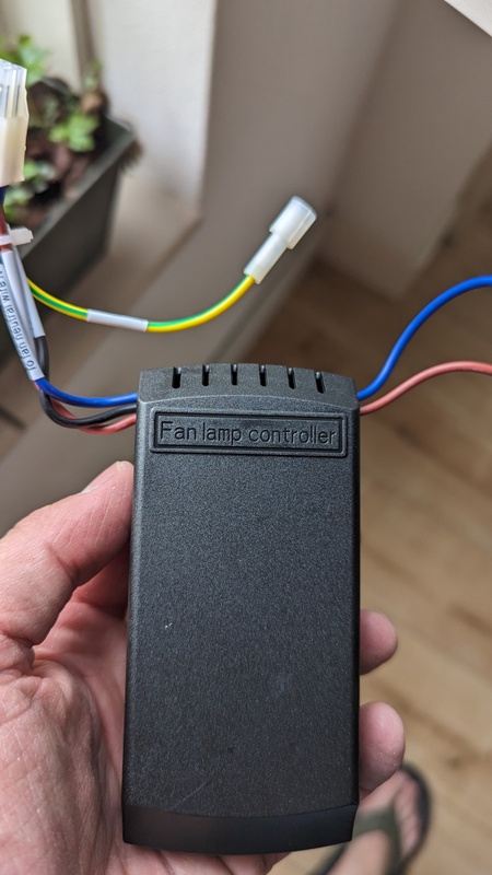 Afbeeldingslocatie: https://tweakers.net/i/_ZYDwckCzuz5aMmNmpKxbYpCih0=/x800/filters:strip_icc():strip_exif()/f/image/waYVYvVmjumajGjo1LyJC5nl.jpg?f=fotoalbum_large