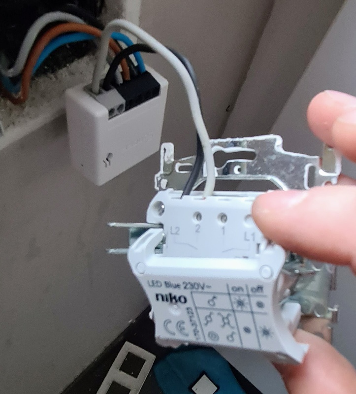 Afbeeldingslocatie: https://tweakers.net/i/_bxXKazzSdsWiqtYD5Vb1vrZs4I=/x800/filters:strip_icc():strip_exif()/f/image/61XktkQghPX5TtuUztnnEqfH.jpg?f=fotoalbum_large