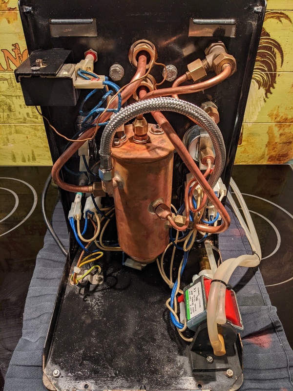 Afbeeldingslocatie: https://tweakers.net/i/_cVTG-q5Jot4W983v9QhNSL3oGU=/x800/filters:strip_icc():strip_exif()/f/image/SEVOvFRBJMWEaUhJ7rmLuAiB.jpg?f=fotoalbum_large