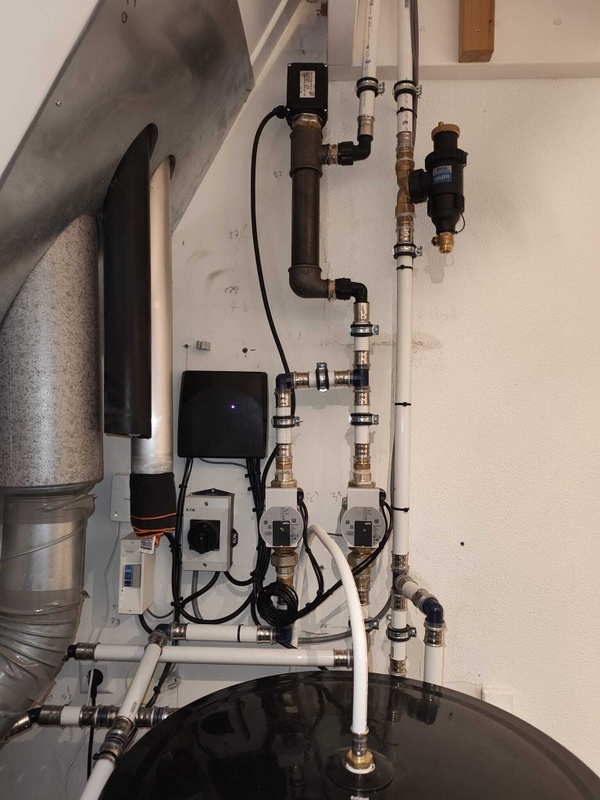 Afbeeldingslocatie: https://tweakers.net/i/_csBJTYHI43snUPWWlpAAt3W_18=/x800/filters:strip_icc():strip_exif()/f/image/dCPbu5HgYk2lHyjv3d8nzh1S.jpg?f=fotoalbum_large