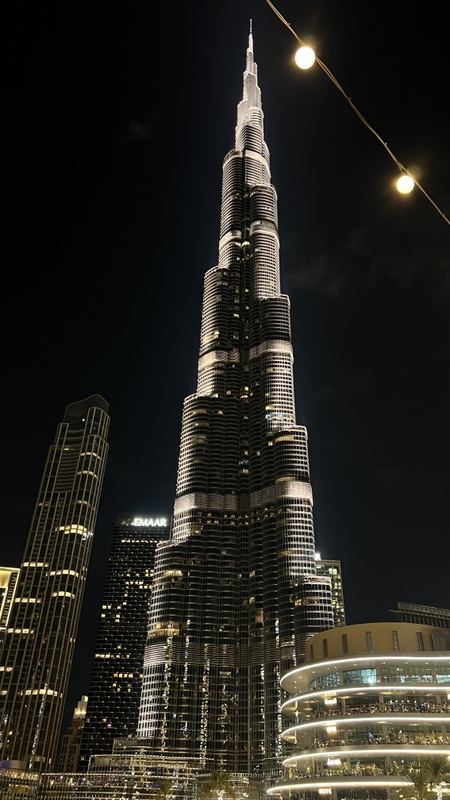 Afbeeldingslocatie: https://tweakers.net/i/_dEScS_zdc6V2w62N2adCkkh3Wg=/x800/filters:strip_icc():strip_exif()/f/image/E958jnszsz6H6V8nKl1NqhV7.jpg?f=fotoalbum_large