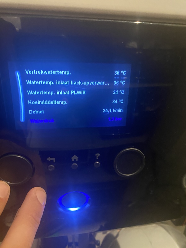 Afbeeldingslocatie: https://tweakers.net/i/_dkwWg14sTMz-ra3-tGcRmt7z7M=/x800/filters:strip_icc():strip_exif()/f/image/Y9yXtgsUygnl5eey9hQiVAmD.jpg?f=fotoalbum_large