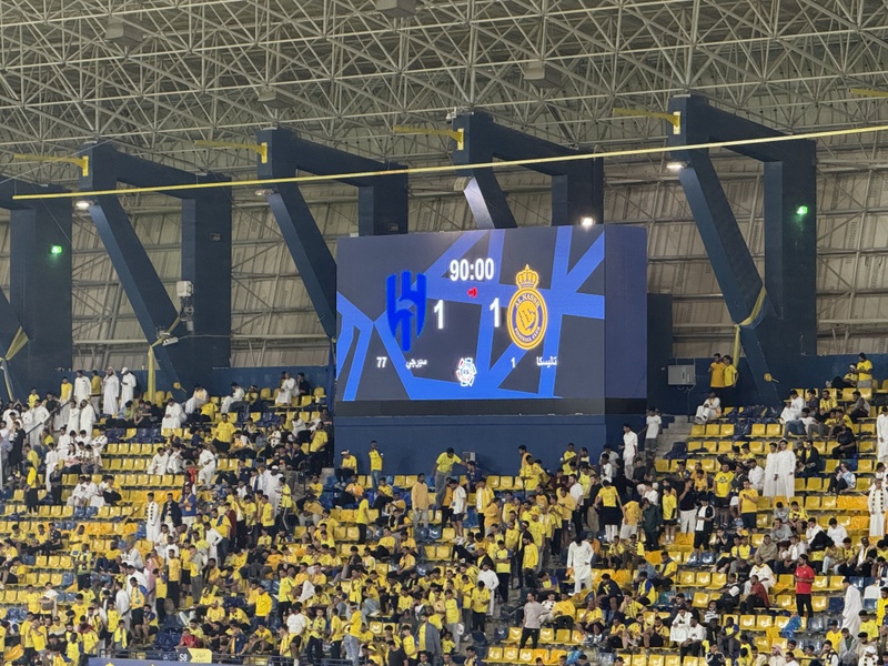 Afbeeldingslocatie: https://tweakers.net/i/_g9G6mqIxrScyzpSxZM31ZC-Vvc=/800x/filters:strip_icc():strip_exif()/f/image/T21fYyBkfadSXI2QtB7kg9Na.jpg?f=fotoalbum_large