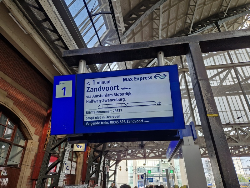 Afbeeldingslocatie: https://tweakers.net/i/_hb0-n8Pp8jRYCVjUoQgTTmVHNk=/800x/filters:strip_icc():strip_exif()/f/image/EYaNO54IiiuoTMkF3Y9Huv22.jpg?f=fotoalbum_large
