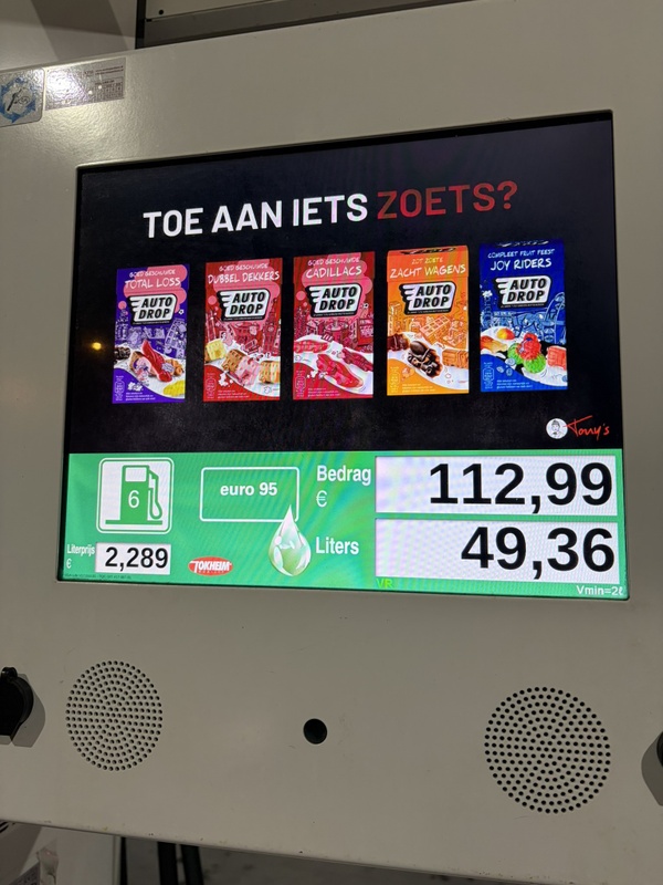 Afbeeldingslocatie: https://tweakers.net/i/_k80v_Q1nfi0ss_xLA46vyL76zQ=/x800/filters:strip_icc():strip_exif()/f/image/RT1TLGyio8N1wm40HGupmzHe.jpg?f=fotoalbum_large