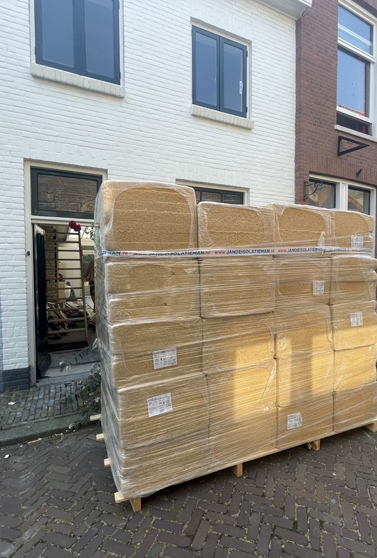 Afbeeldingslocatie: https://tweakers.net/i/_lCyNbtfgDZdQSzGczX66QAVYeA=/x800/filters:strip_icc():strip_exif()/f/image/wsfDDaZK2PlRHg3bhC2VOI2P.jpg?f=fotoalbum_large