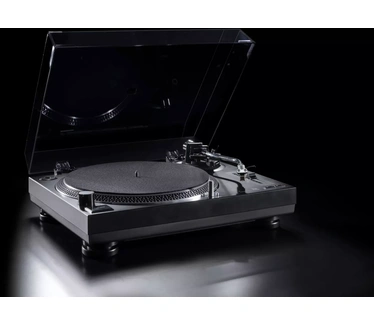 Dual DUAL DTJ 303 USB DJ-DRAAITAFEL MET DIRECTE AANDRIJVING EN DUBBEL CARDANISCHE TOONARM